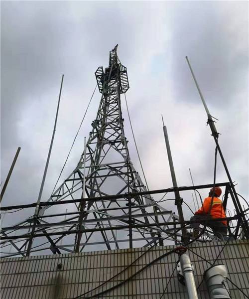 鐵塔拆除時主框架部分拆除注意事項: