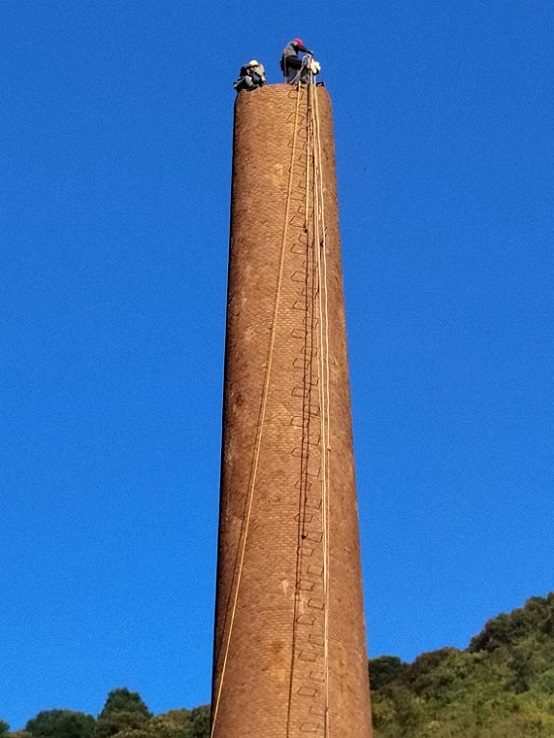 江西煙囪拆除公司:確保拆除過程中的安全和高效