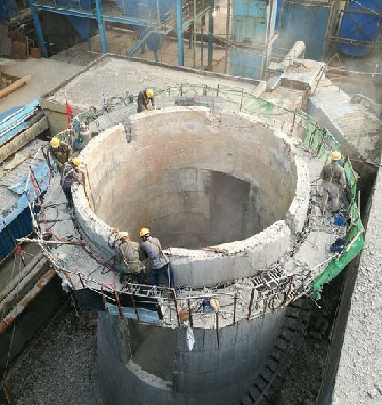 石家莊拆除煙囪公司:專業(yè)技能,值得信賴